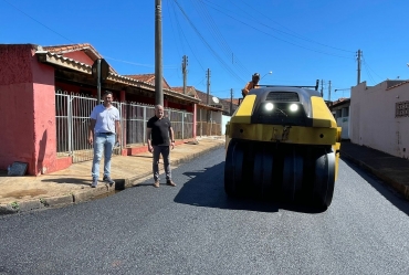 Prefeitura finaliza programa de recapeamento asfáltico em Taguaí