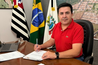 Prefeitura de Timburi realiza manutenção na frota do transporte escolar