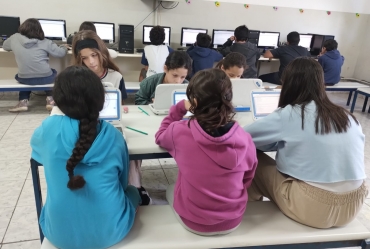 Alunos de Informática da Rede Municipal de Avaré passam por avaliação