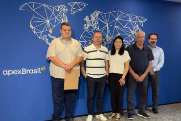 Secretaria de Indústria e Comércio busca parceria para ampliar investimentos e exportações