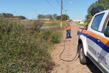 Ação rápida da Defesa Civil evita que incêndio se alastre no distrito industrial de Avaré