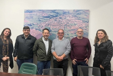 Prefeitura de Fartura discute regularização de bairros com representantes da CTG Brasil