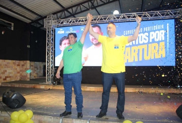 CONVENÇÃO PARTIDÁRIA “JUNTOS POR FARTURA”  Luciano Filé e Doriveti Gabriel oficializam candidatura à prefeitura de Fartura em evento grandioso