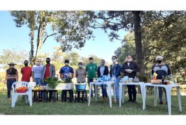 Curso da Feira do Produtor Rural capacita agricultores de Timburi