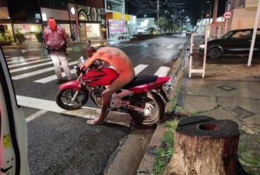 APÓS “DESFILAR” PELA CIDADE, PELADÃO É PRESO PELA POLÍCIA