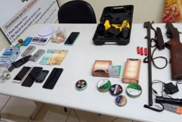 Polícia prende suspeito de furtar casa e identifica ponto de tráfico de drogas em Cerqueira César