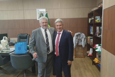 Prefeito de Tejupá, Roberval cumpre agenda em Brasília