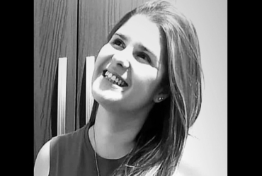 Professora de 30 anos morre após carro cair em ribeirão entre Taquarituba e Taguaí