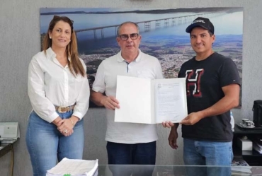 Prefeitura de Fartura entrega regularização de 17 lotes do Núcleo Sítio Santo Antônio I