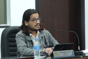Vereador Professor Henrique destaca atuação em diversas áreas e reforça apoio à saúde, educação, cultura e bem-estar animal
