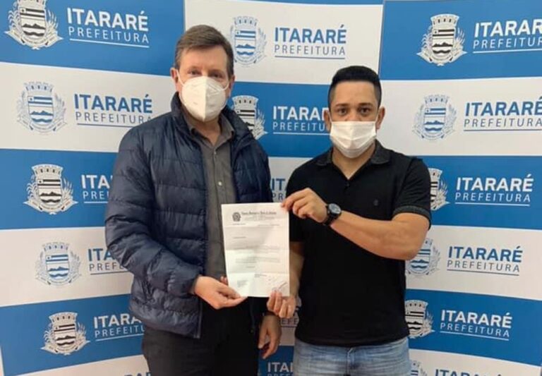 Vereador Kayo consegue unidade móvel de castração para Barão de Antonina