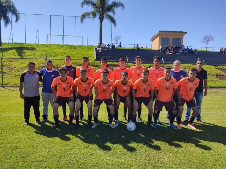 Jovens de Itaporanga disputam com equipes do Paraná