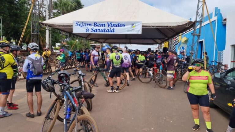 Sarutaiá recebe ciclistas de diversas cidades do Estado