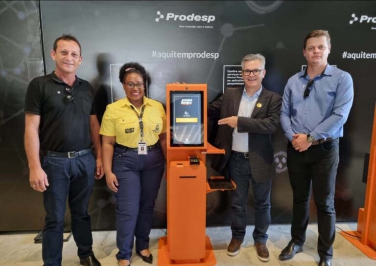 Sarutaiá recebe Totem de Autoatendimento do Detran