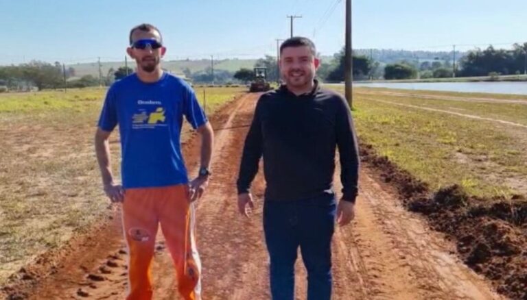 Pista de Atletismo de Terra é aberta no Parque dos Lagos para valorizar atletas de Sarutaiá