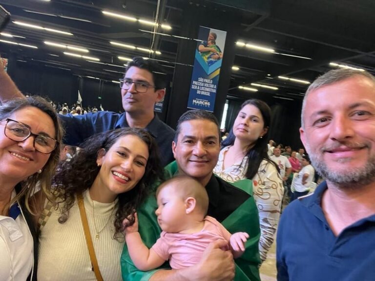 Deputado federal Marcos Pereira visita Coronel Macedo na tarde de segunda-feira, dia 25