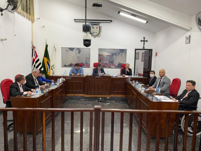 Câmara de Fartura aceita denúncia conta presidente Fernando Pitukinha