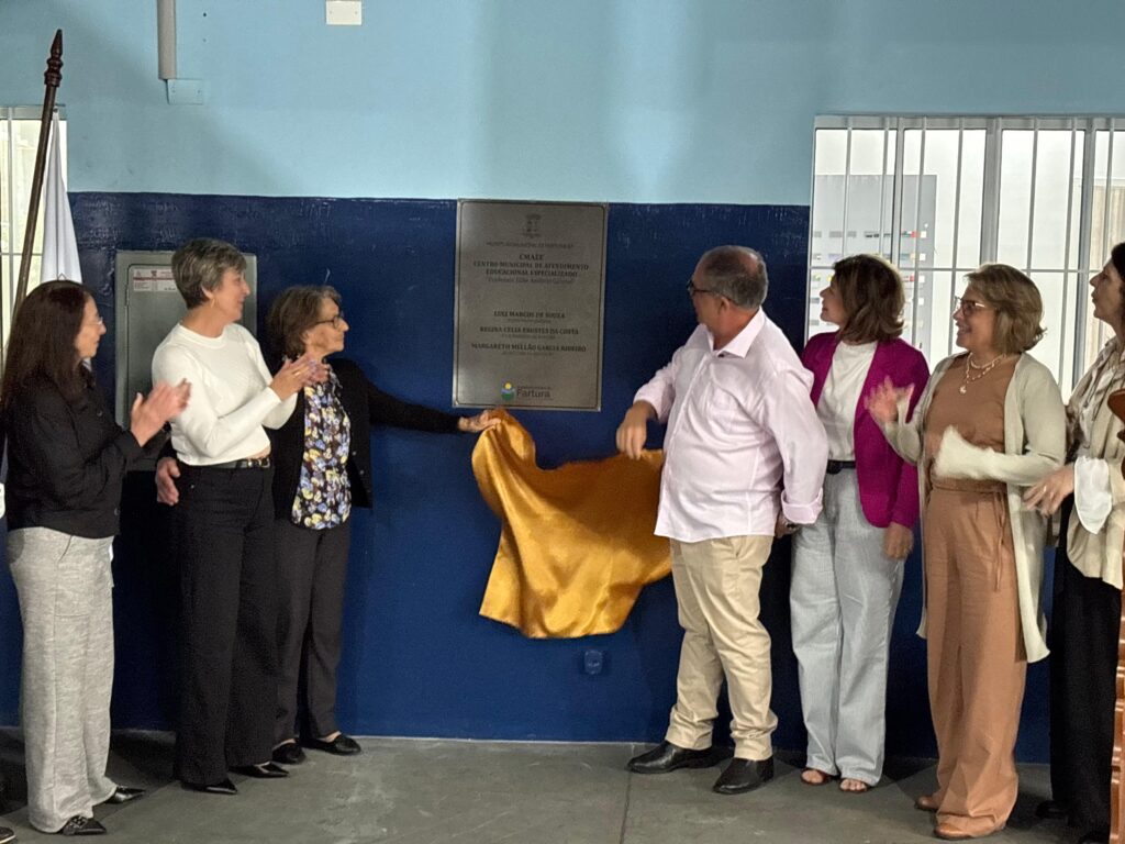 Fartura inaugura CMAEE Prof. Julio Antonio Gabriel e amplia atendimento educacional especializado